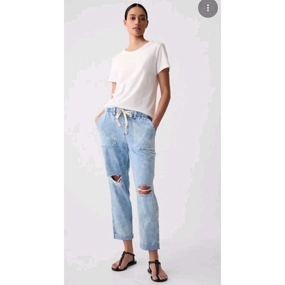 GAP Mid Rise Relaxed Easy Denim Utility Distressed Light Indigo Pull On Jeans M
